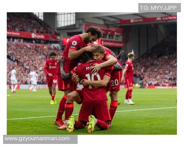 曼联足球巨星引领英超赛场激情对决与辉煌瞬间