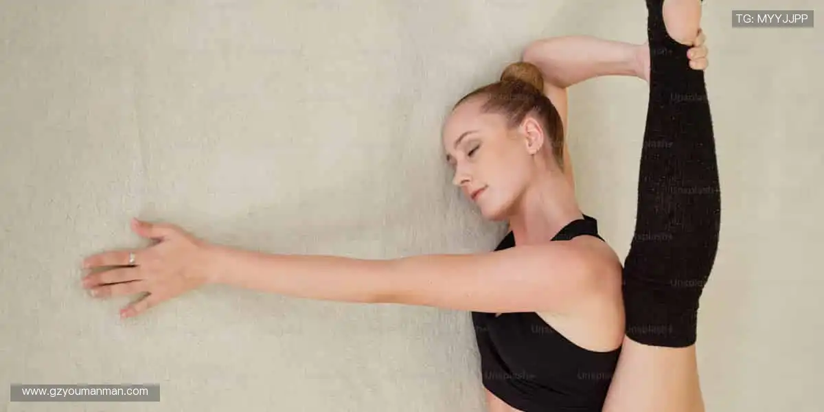 直播瞬间，全球同频！📱🏀